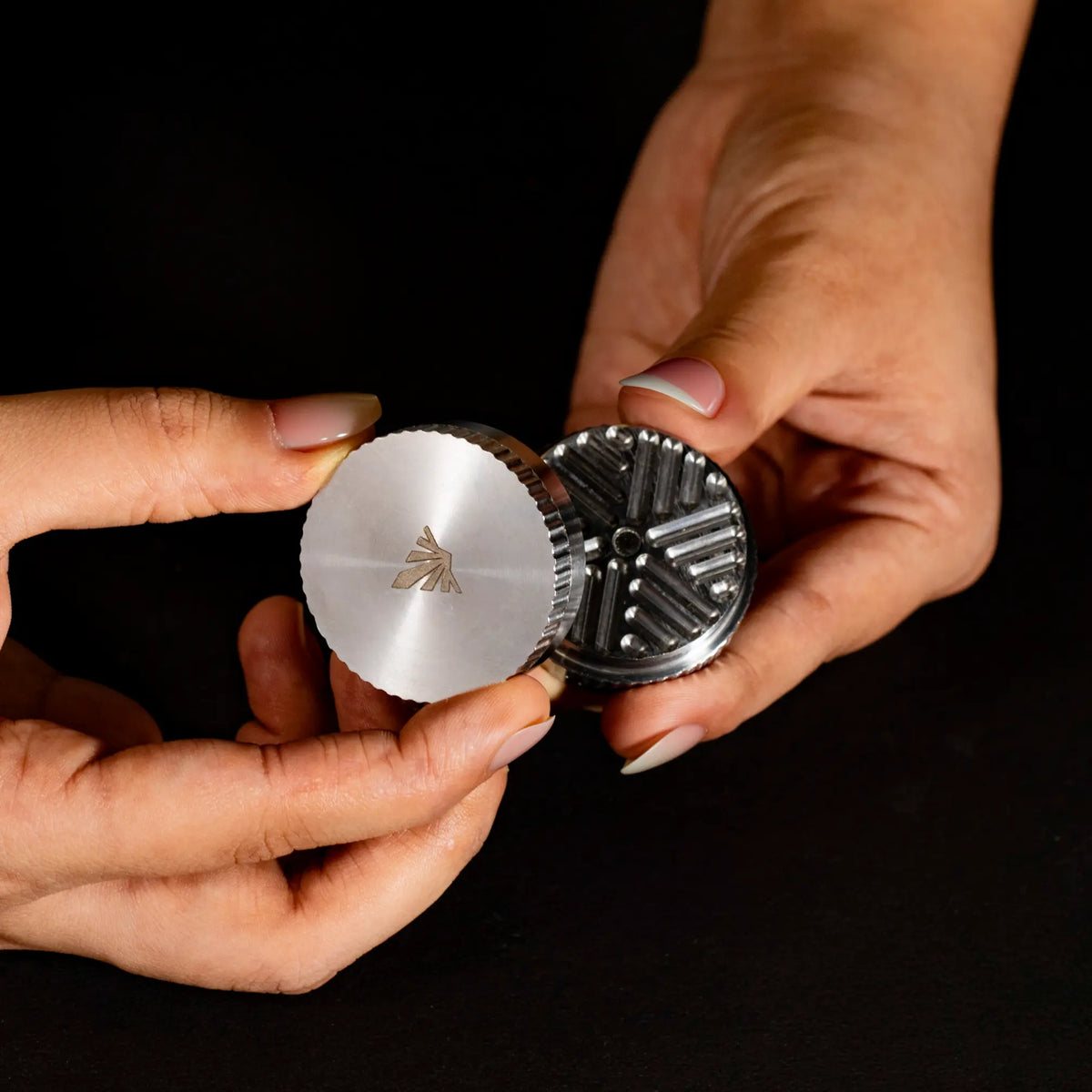 Paperweight Compact Shredder